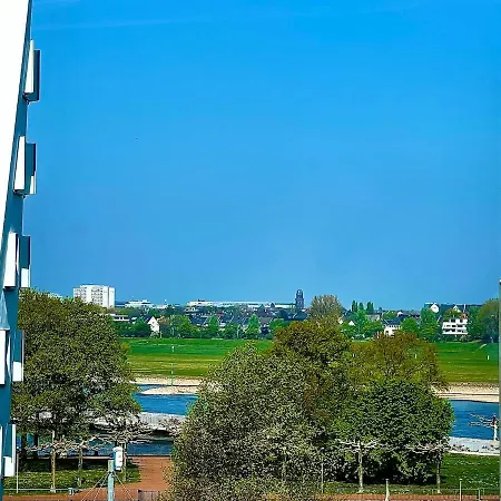 City-apartment Mit Rheinblick